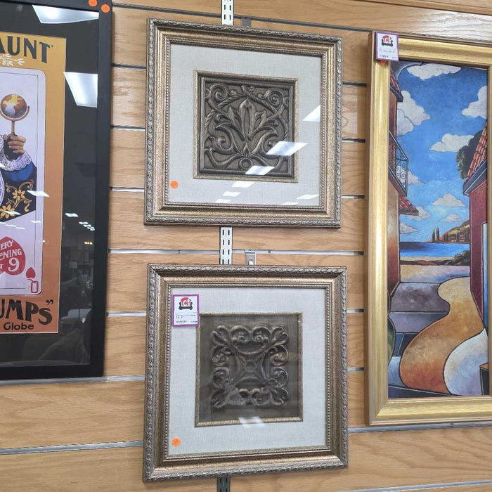 SET OF 2 WALL ART AT