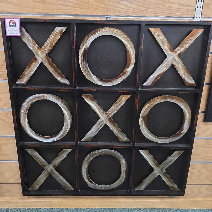 WALL ART AT
