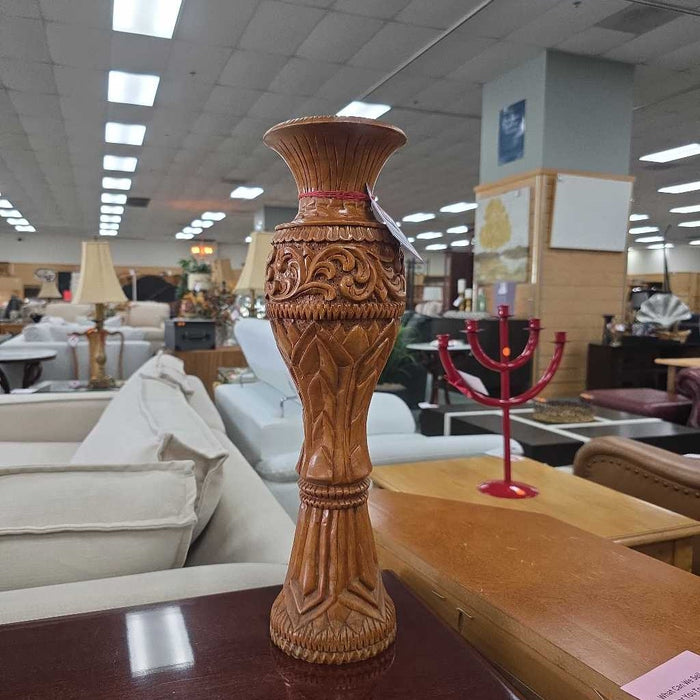 CARVED WOOD VASE LS