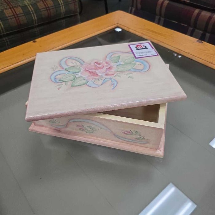 WOOD BOX WITH LID BA