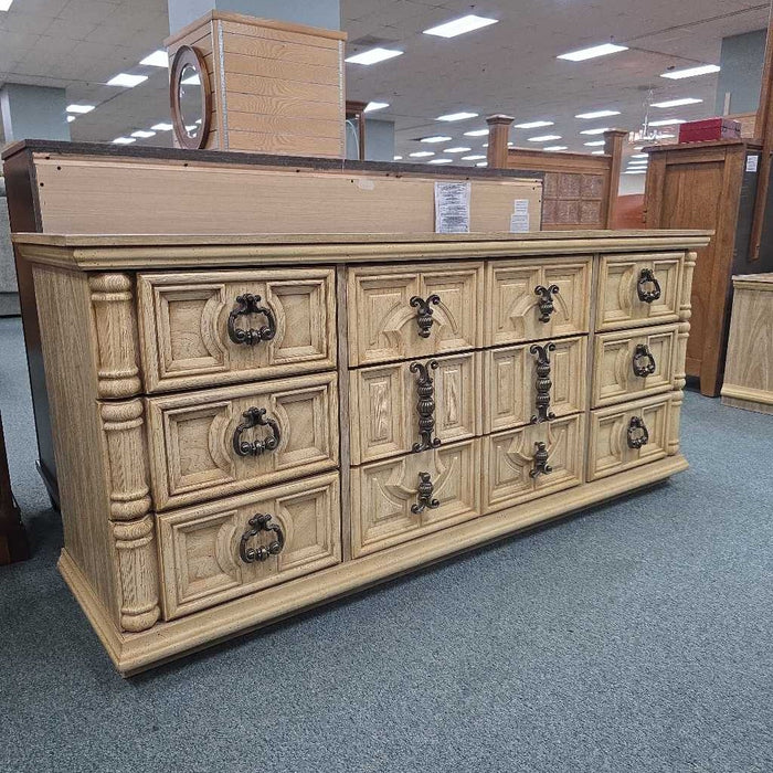 DRESSER WITH MIRROR BAH