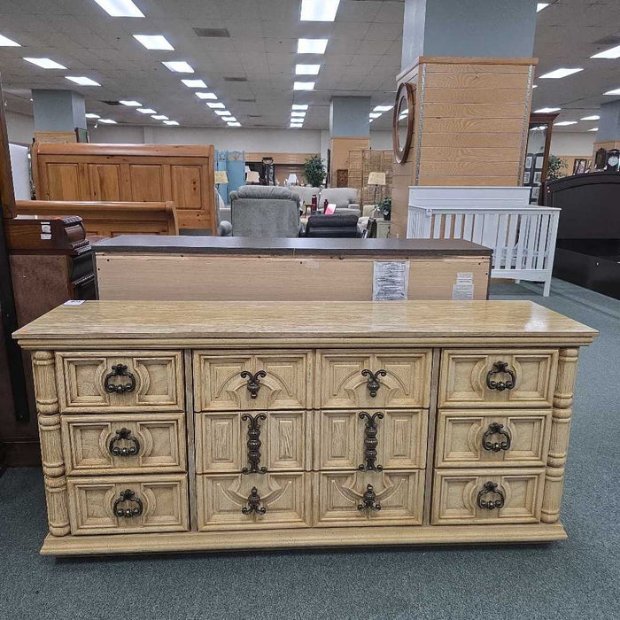 DRESSER WITH MIRROR BAH
