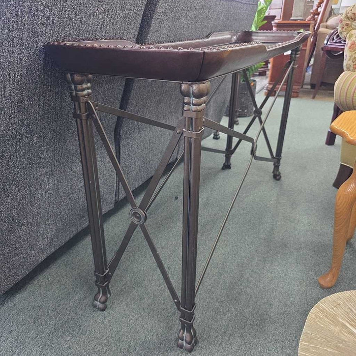 SOFA TABLE BTK