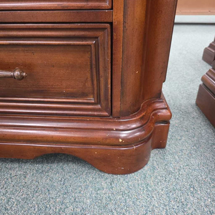 NIGHTSTAND MI