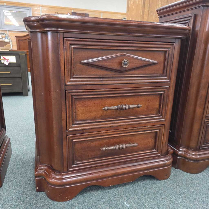 NIGHTSTAND MI