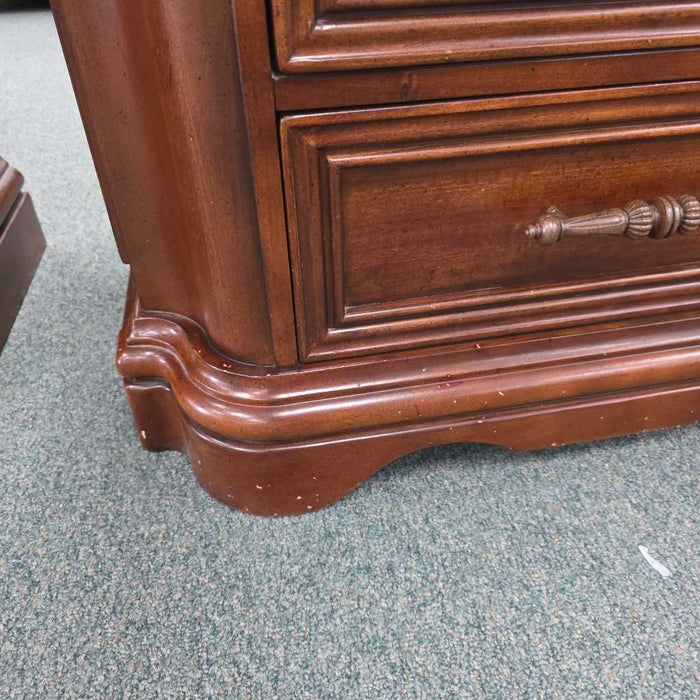 NIGHTSTAND MI