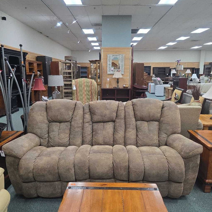 LAZBOY SOFA ALK