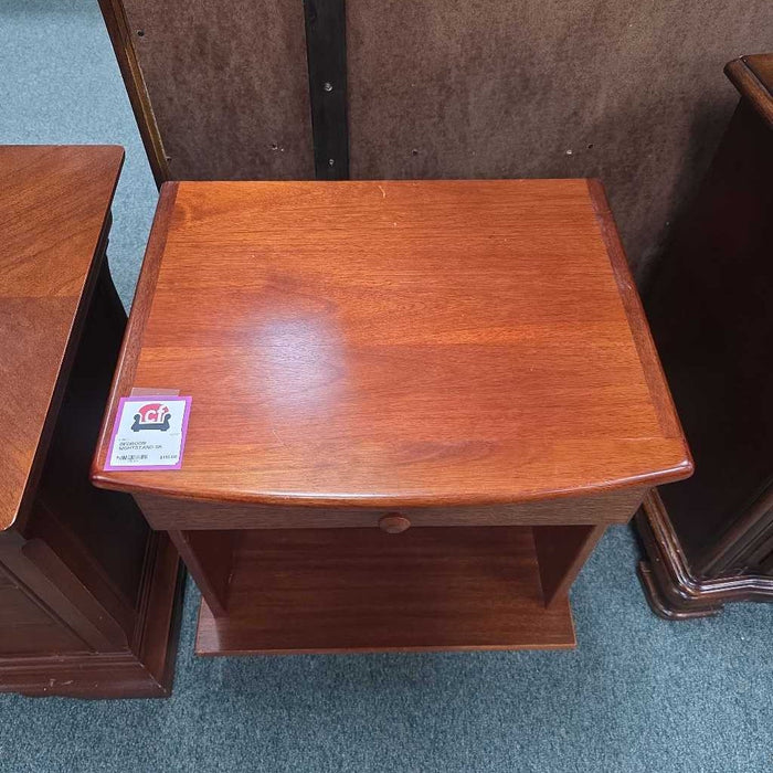 NIGHTSTAND SK