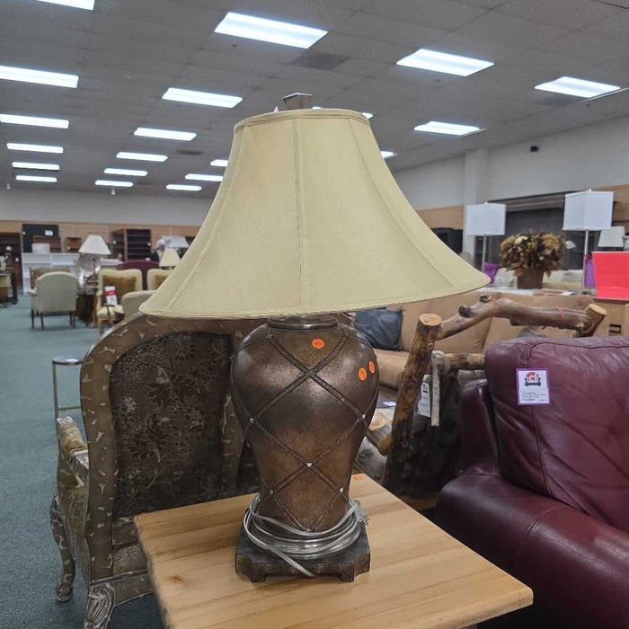 LAMP AT