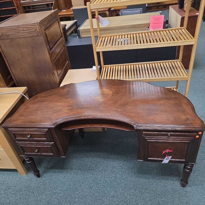 KIDNEY BEAN DESK BTK