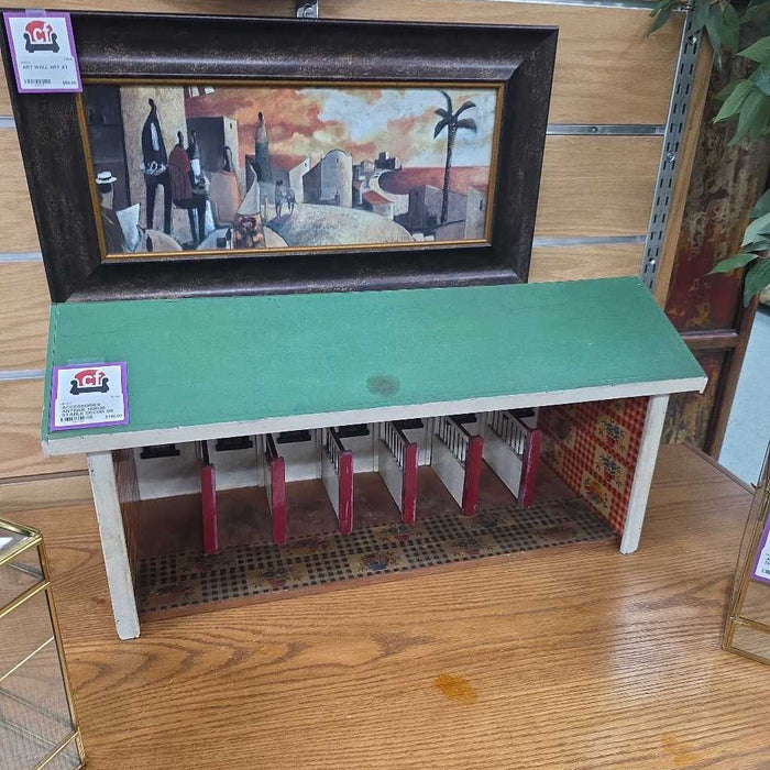 ANTIQUE HORSE STABLE DECOR SK
