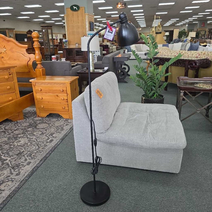 FLOOR LAMP KL