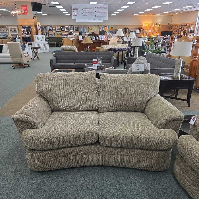 LOVESEAT BTK