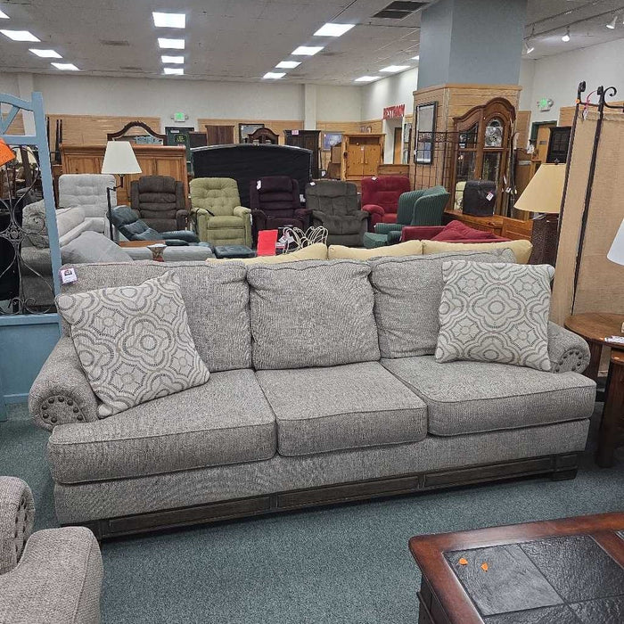 SOFA BAH
