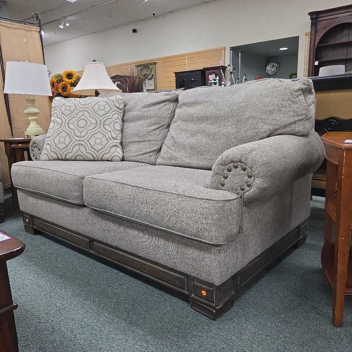 LOVESEAT BBM