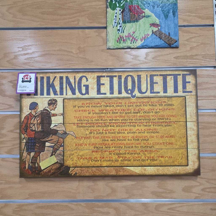 HIKING ETIQUETTE LS