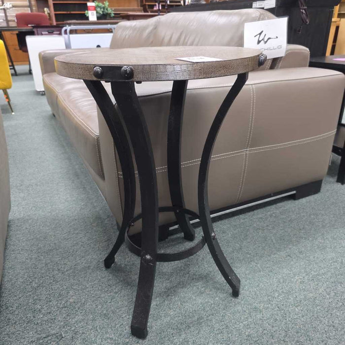 ACCENT TABLE SK