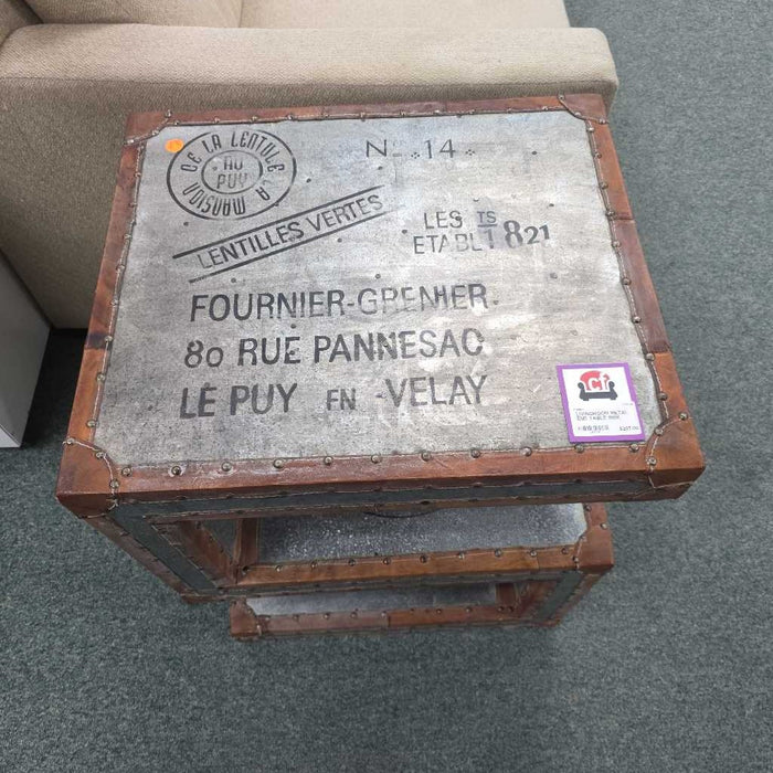 METAL END TABLE BBM