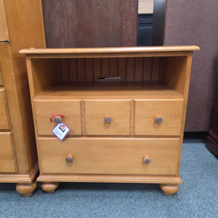 ETHAN ALLEN 2 DRAWER CHEST BHC