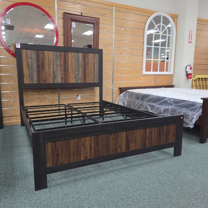 QUEEN BED BKS