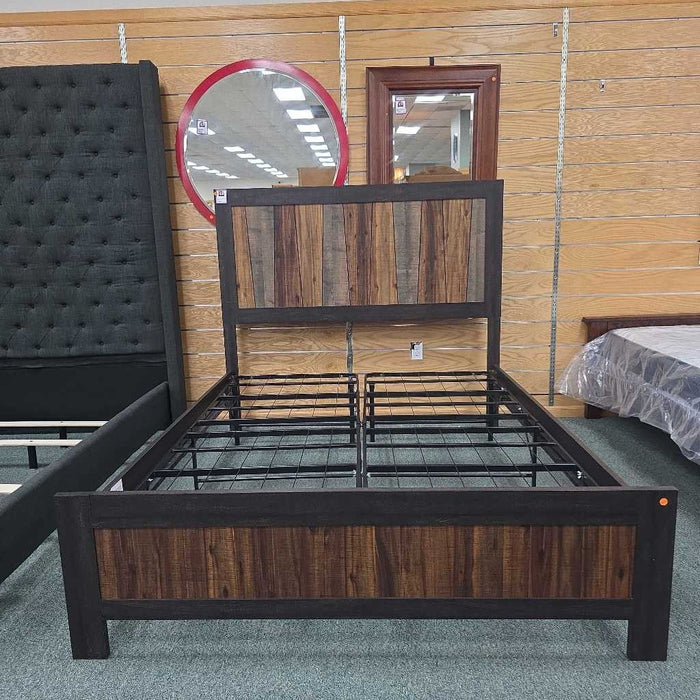 QUEEN BED BKS