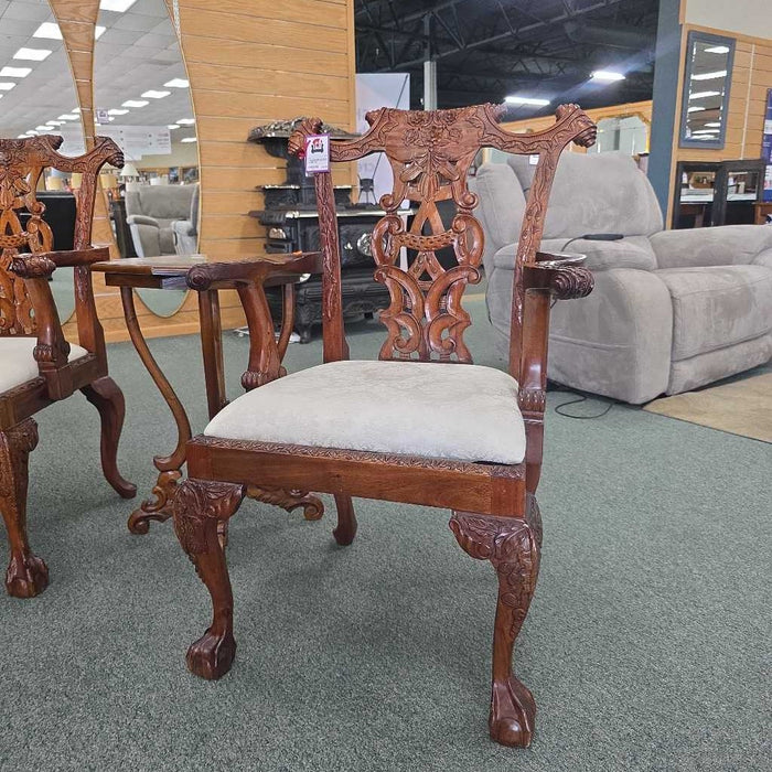 ACCENT CHAIR TB
