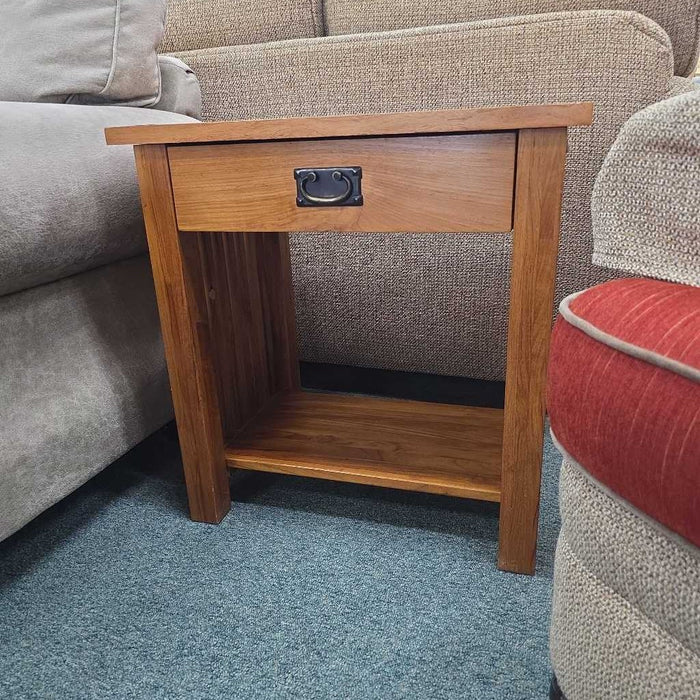 END TABLE 1 DRAWER MI