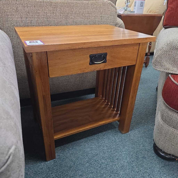END TABLE 1 DRAWER MI