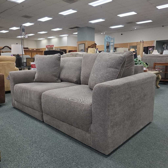 2PC SOFA BAH