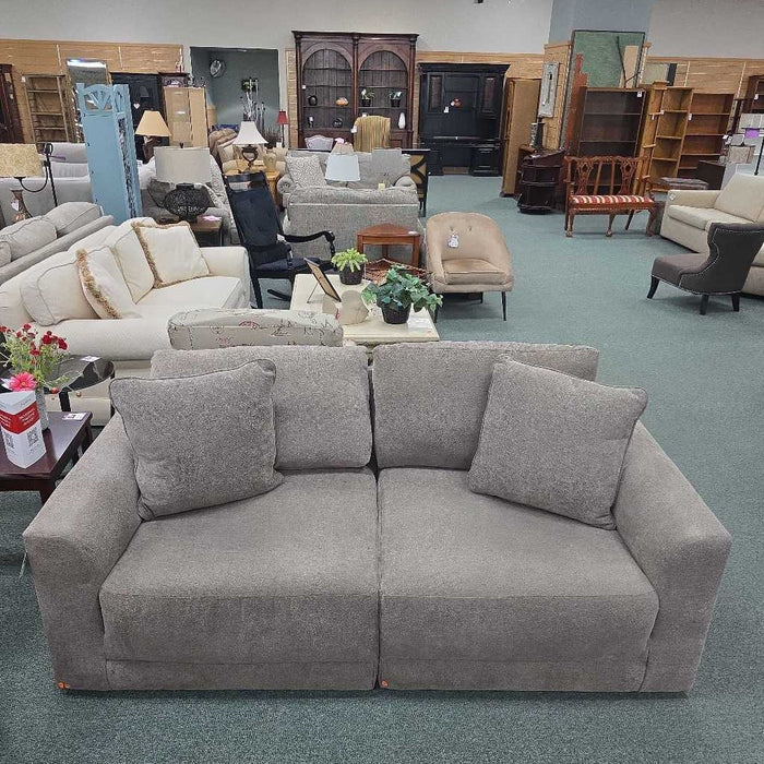 2PC SOFA BAH