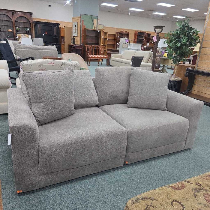 2PC SOFA BAH