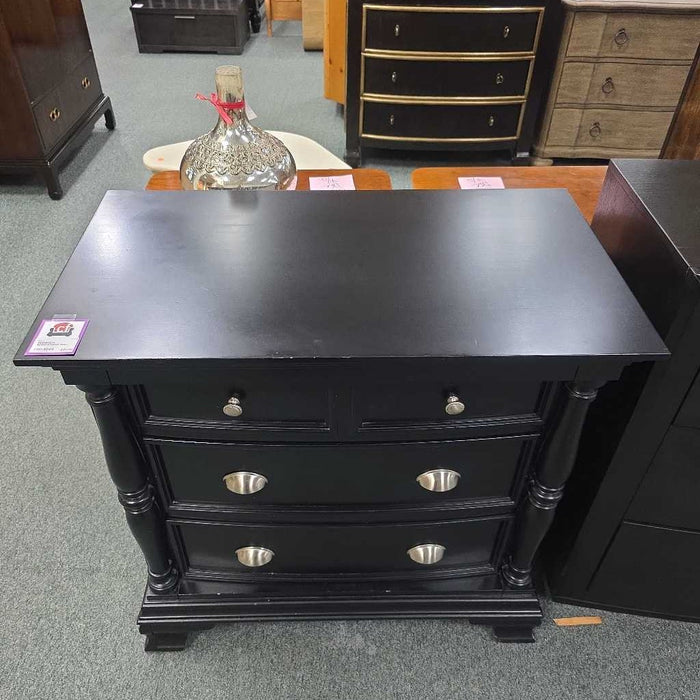 NIGHTSTAND BHC