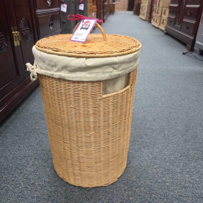 HAMPER BT