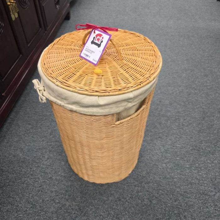 HAMPER BT