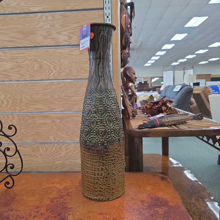 TALL VASE BT