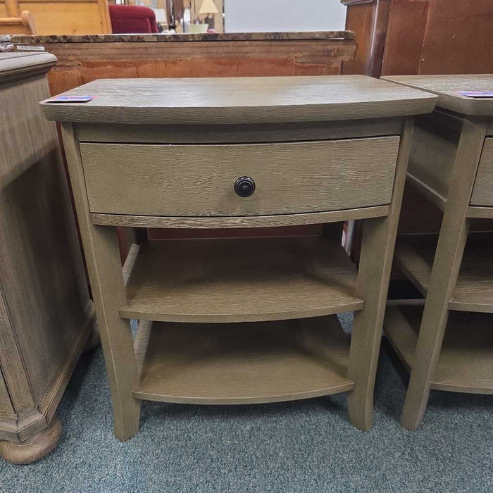 WILLIAM SONOMA "CHLOE" NIGHTSTAND BBM