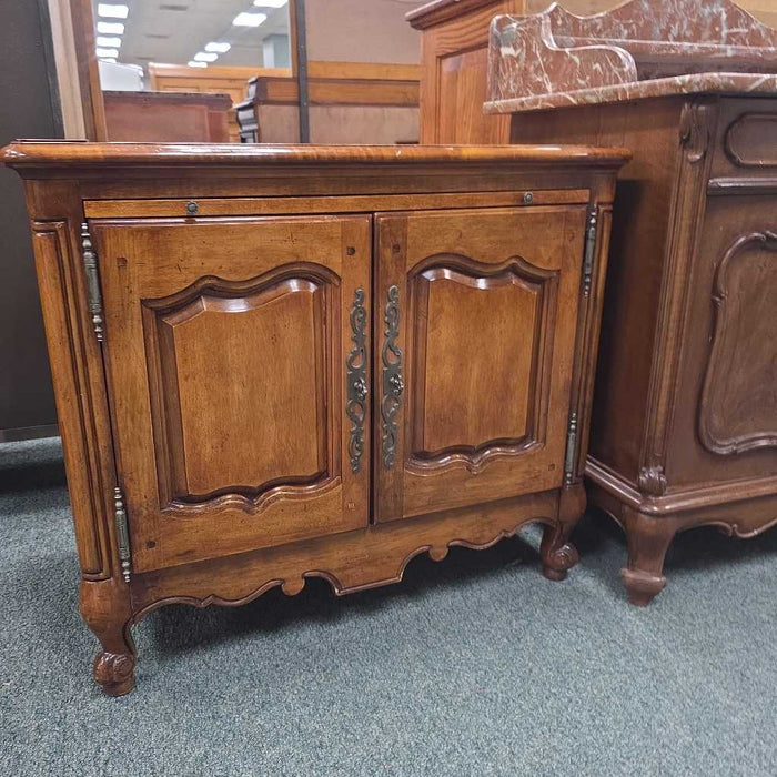 NIGHTSTAND KL