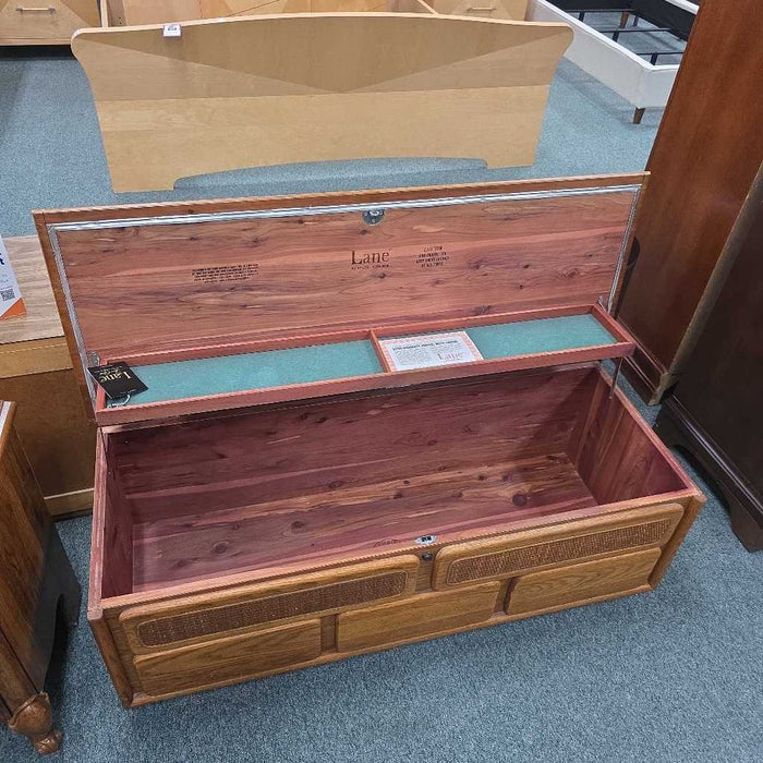 LANE HOPE CHEST BAH