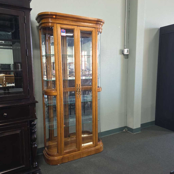 CURIO CABINET BTK