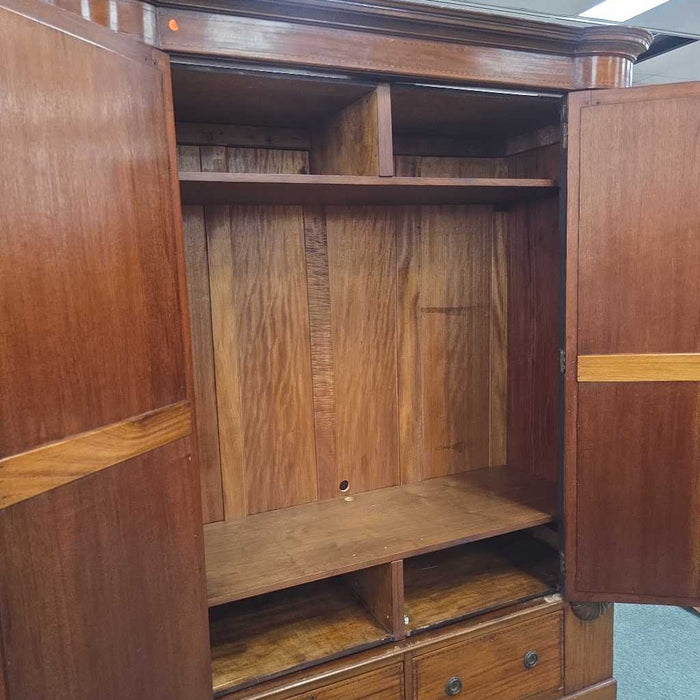 ARMOIRE BTK