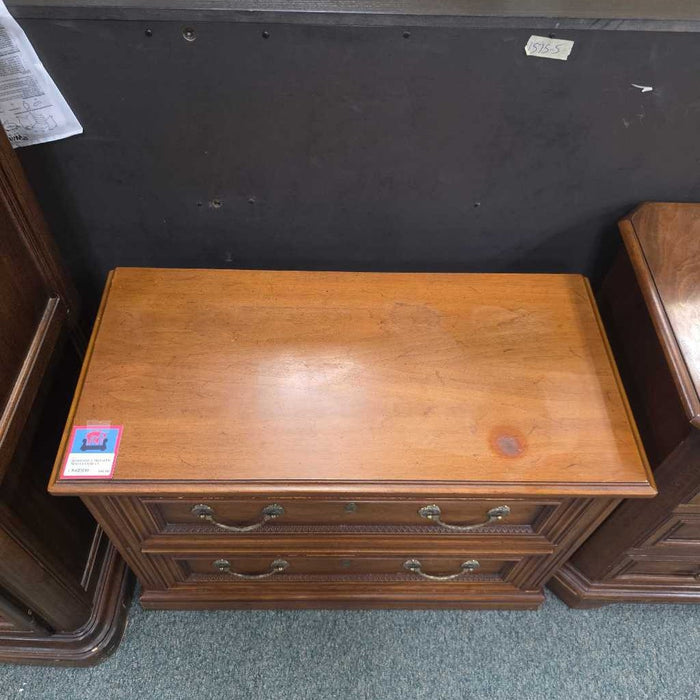2 DRAWER NIGHTSTAND LS