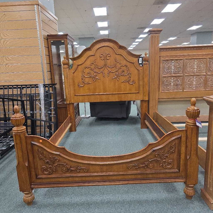 QUEEN BED LSH