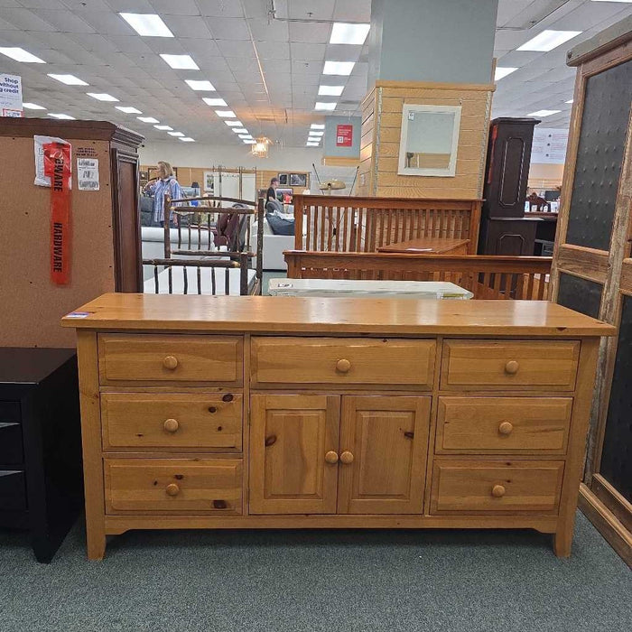 DRESSER WITH MIRROR BTK