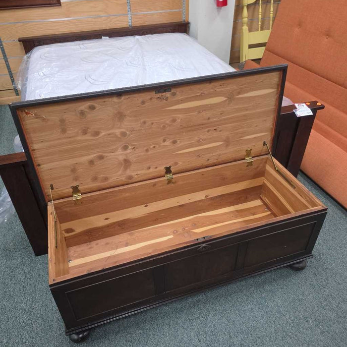 HOPE CHEST BAH