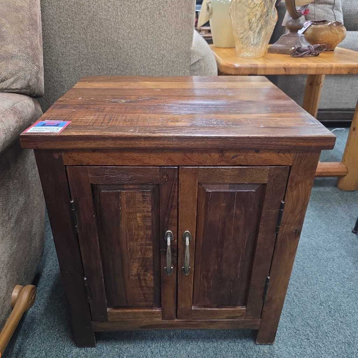 RUSTIC ACCENT CABINET TB