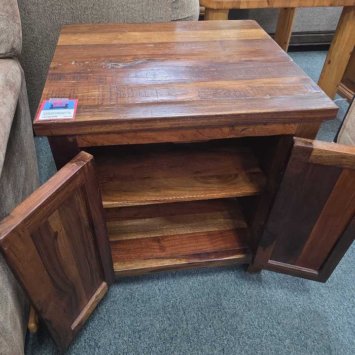 RUSTIC ACCENT CABINET TB