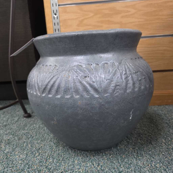 PLANTER POT BT