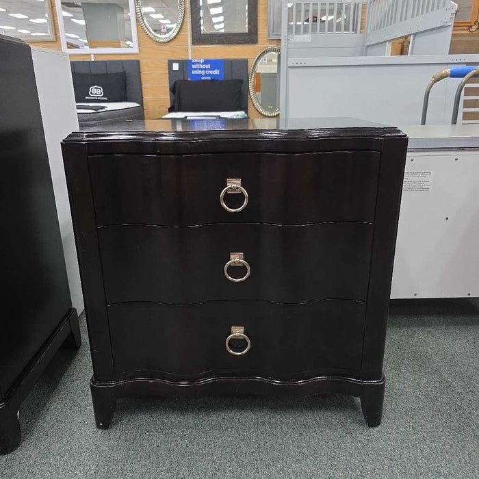NIGHTSTAND KL