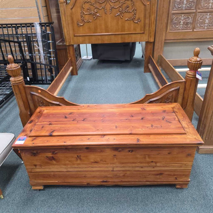HOPE CHEST BST