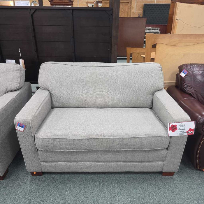 SLEEPER CHAIR & HALF ALK